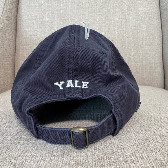 Legacy Dark Blue Yale Bulldogs Cap - Picture 3 of 5
